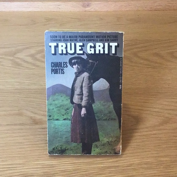 Vintage Paperback - FIRST PRINTING - True Grit - Picture 2 of 6